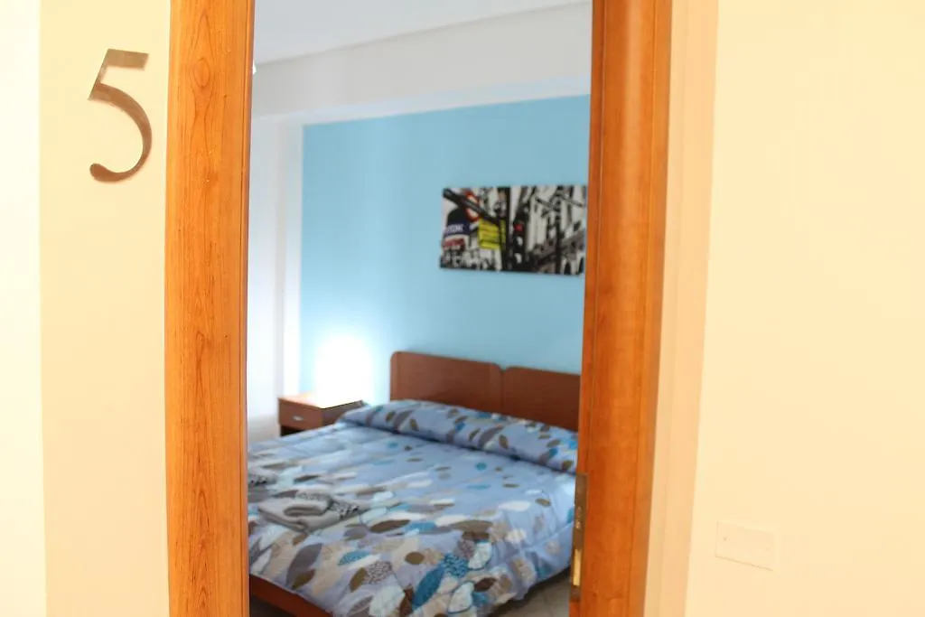 Bed And Breakfast Gilda Ragusa 0*,  Italia